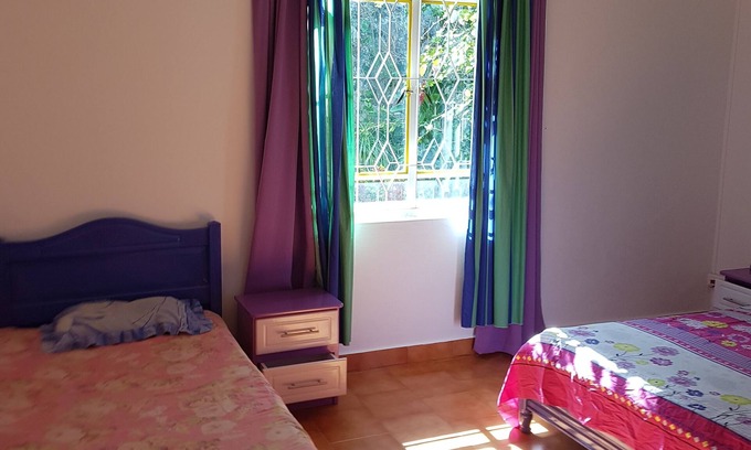 Pereybere Apartment | (La Piroguevilla)130m² apartment with large terrace