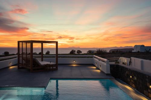 Akrotiri Hotel | La Ponta Villas & Suites