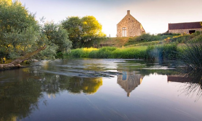 La Courbe Bed & Breakfast | La Queurie