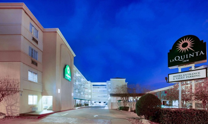Capitol District Hotel | La Quinta Inn by Wyndham Austin Capitol/Downtown