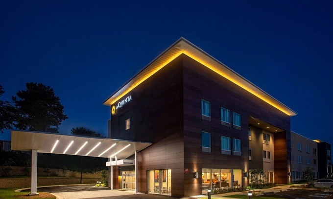 Oxford Hotel | La Quinta Inn & Suites by Wyndham Oxford