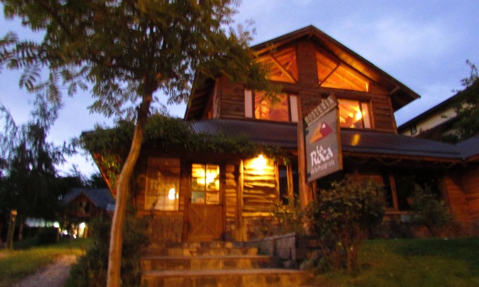 Angostura Hotel | La Roca de la Patagonia