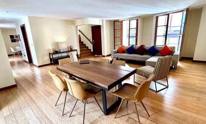 Quito Historic Center Apartment | La Ronda 431 - Apt. #107 (Duplex)