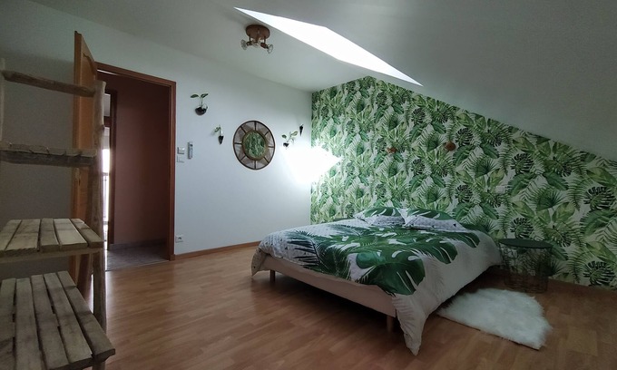 Morangis Apartment | La Ruche 51