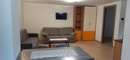 Donnas Apartment | La Tór BIS Appartamenti - Pramotton