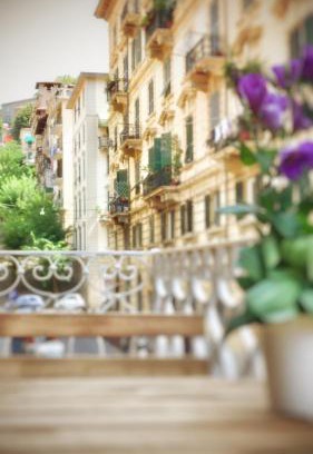 La Spezia Historic Centre Hotel | La Taverna del Metallo Rooms