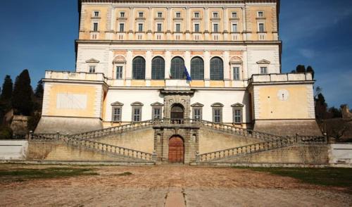 Caprarola Apartment | La Terrazza sul Corso