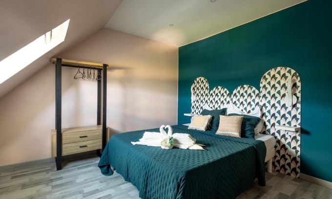 Sancy-les-Provins House | LA TOULOTTE chez Claire et Christian