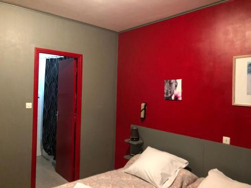 Saint-Firmin Hotel | La Trinite