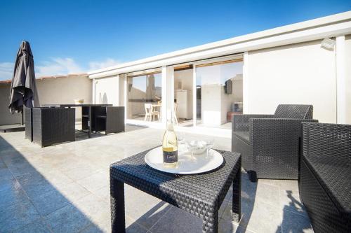 Cassis Apartment | La tropézienne
