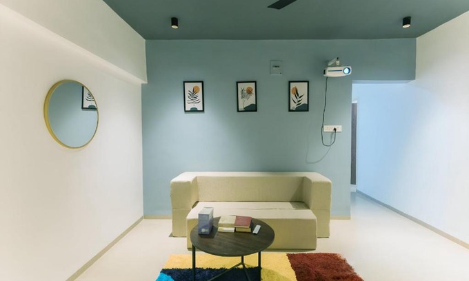 Viman Nagar Apartment | La vaccanza Suite -403