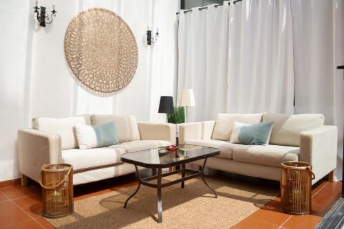 Rione VII Regola Apartment | La Veranda dei Farnesi