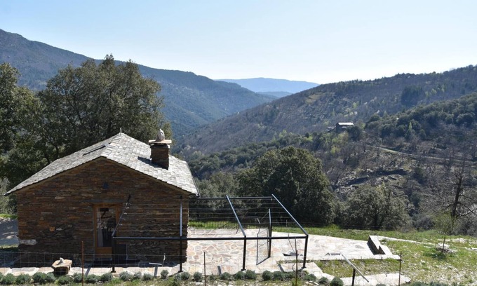 Saint-Martin-de-Lansuscle House | La Vigne - SAINT MARTIN DE LANSUSCLE
