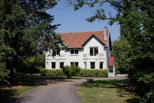 Dombasle-sur-Meurthe Villa | La Villa d 'Emma, gite 10-15 pers