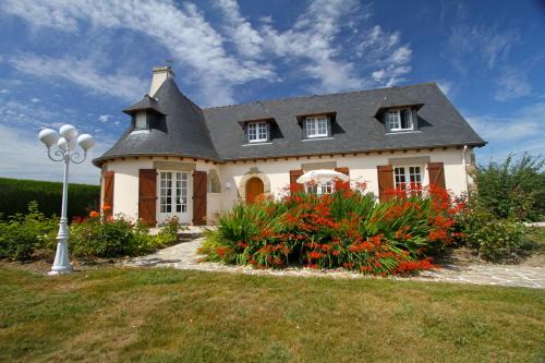 Saint-Jouan-des-Guerets Villa | La Villa des Longchamps Location du samedi au samedi