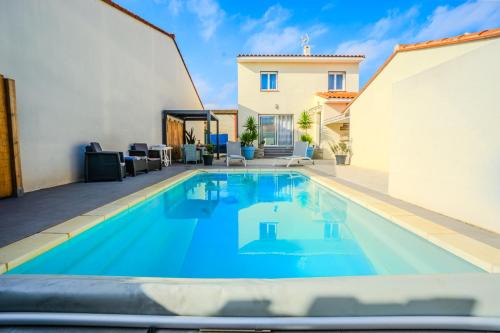 Saint-Nazaire House | La villa de Domi 4 chambres piscine
