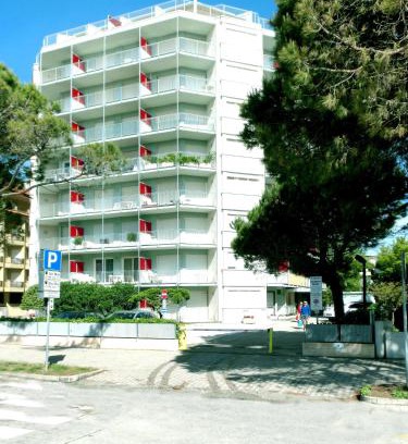 Lignano Sabbiadoro Apartment | La Zattera