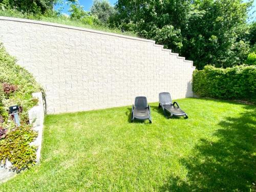 Pastrengo Apartment | Lago 21 - Garden Terrace & Lake view