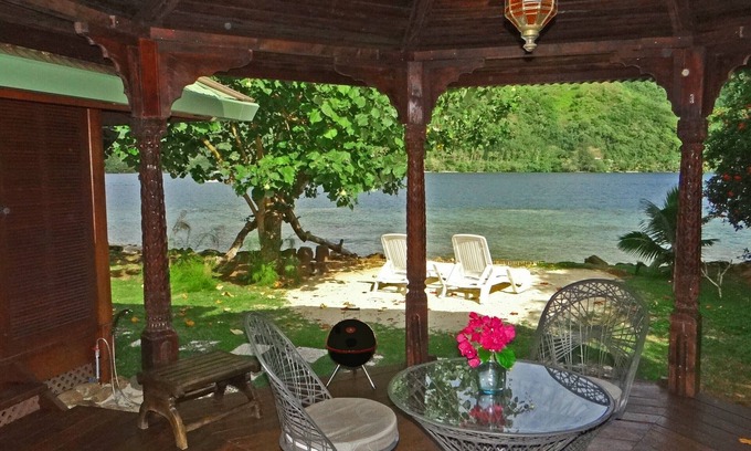 Pihaena Ski Chalet | Lagoon Bougainvilla - Robinson's Cove