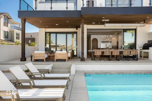 St. George House | Laguna Matata at Desert Color (by Ember Stays)