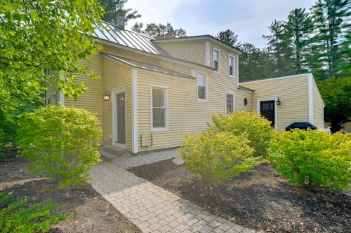 Conway House | Lake Access and Views Peaceful Getaway in Conway