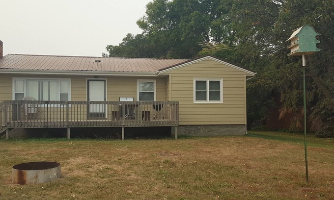 Devils Lake House | Lake Cabin for Rent on the Shores of Beautiful Devils Lake, ND.