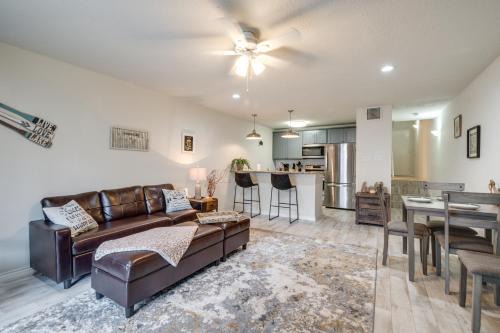 Walden on Lake Conroe Apartment | Lake Conroe Condo Patio and Water Views