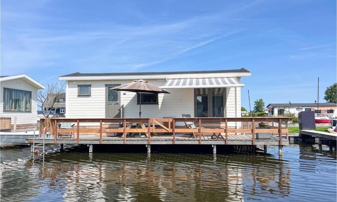 Municipality of Stichtse Vecht House | Lake Front Home In Breukelen