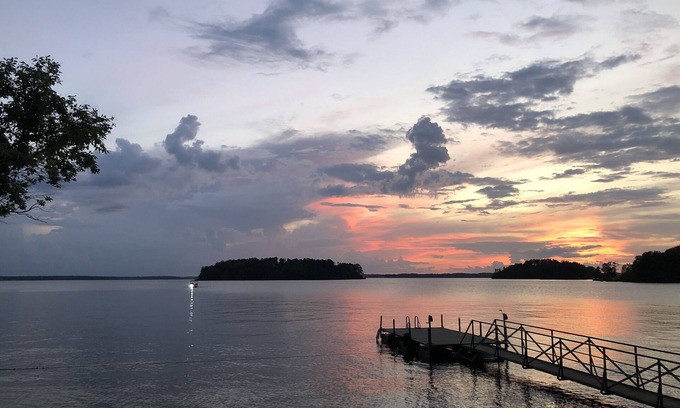Anderson House | Lake front home with a million dollar view