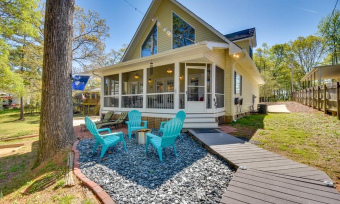 Fair Play House | Lake Hartwell Vacation Rental with Boat Dock and Slip!