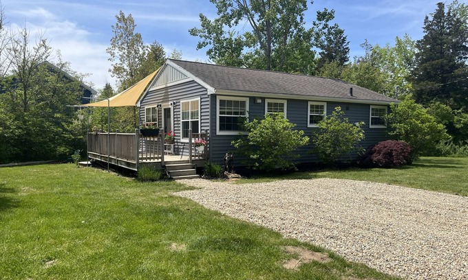 Miami Park House | Lake House -1 block from Lake Michigan Sunsets