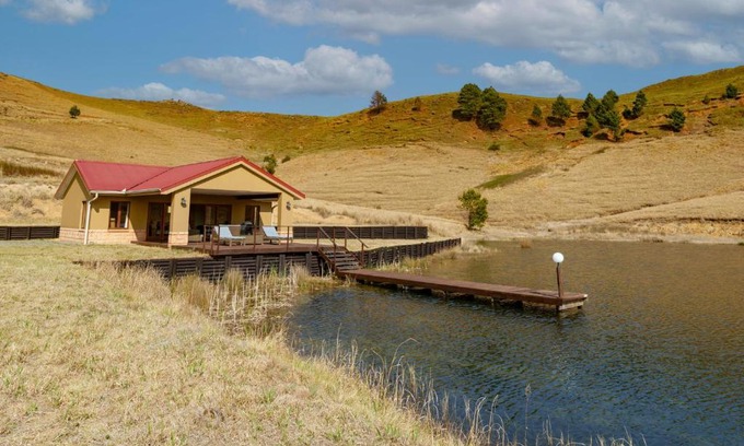 Himeville House | Lake House @ Misty Ridge