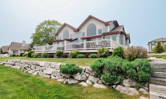 Manistee Condo | Lake Michigan Beach Condo with Boat Dock