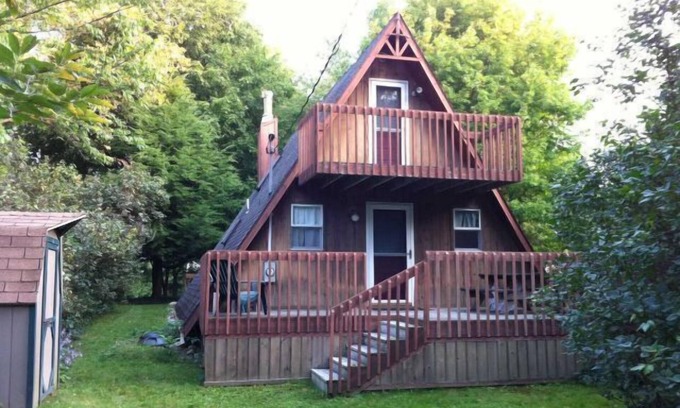 Mannsville Cottage | Lake Ontario A-Frame Cottage With 1.5 Miles of Beach