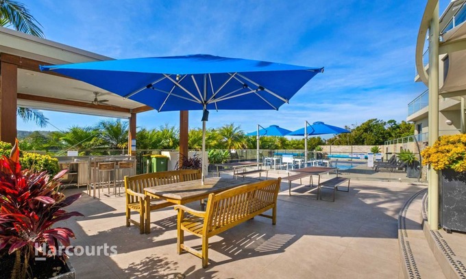 Avoca Beach Apartment | Lake View apartment, relax in a seaside resort!