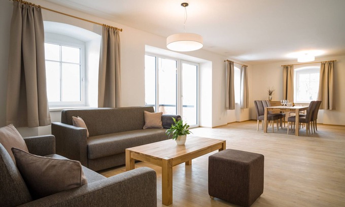 Zell am See Apartment | Lake view suites Villa Julia - Garden Suite