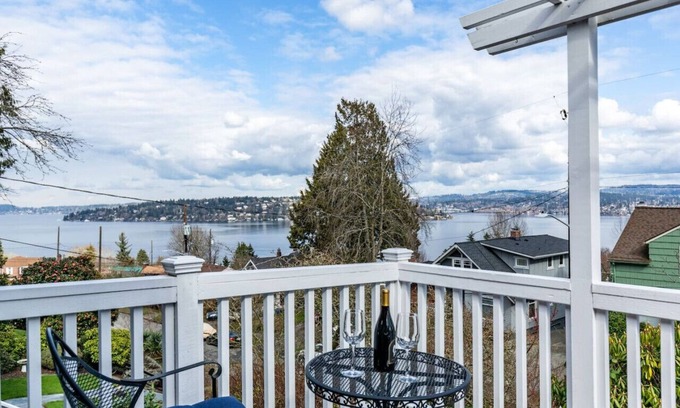 Rainier Valley House | Lake Washington View Home with Hot Tub BBQ Garden