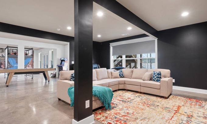 Eatonton House | Lakefront Bliss - Fully Loaded