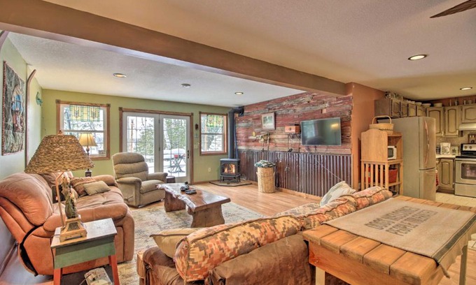 Deer River Apartment | Lakefront Deer River Apt with Dock, Fire Pit and Patio