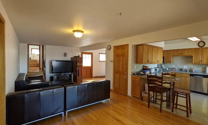 Fox Lake Apartment | lakefront home