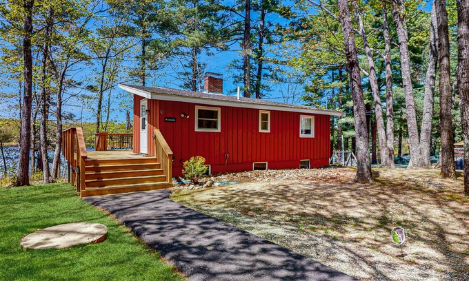 South Sanford House | Lakefront home with seasonal dock & deck - close to trails & ocean beaches