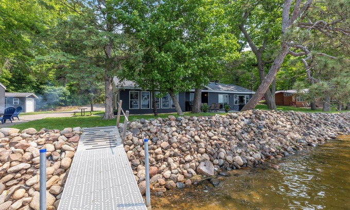 Hillman House | Lakefront Retreat on Platte Lake - Sleeps 18 - 2 King Ensuites - Pontoon Rental