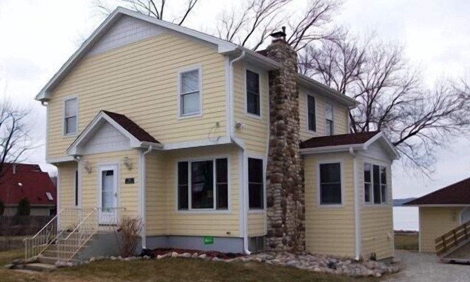 Silver Lake House | Lakefront Silver Lake Vacation House Rental