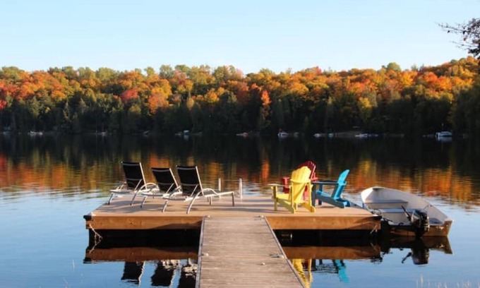 Highlands East Cottage | Lakefront South Algonquin Paradise