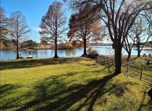 Burnet House | Lakehouse Inks Lake, Texas