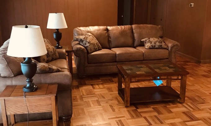 Altus House | Lakeside accommodation, ( entire house)