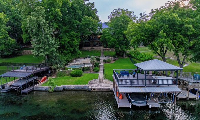 Apache Shores House | Lakeside Retreat - Fire Pit, Game Room, Canoe & More for Fun & Relaxation