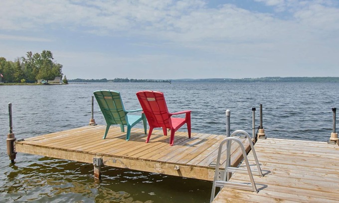 Roseneath Cottage | Lakeside Serenity Cottage On Rice Lake