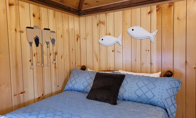 Mossyrock Cabin | Lakewood cabin at Lake Mayfield w/Private Dock, Heat/AC, WiFi, Firepit, Parking