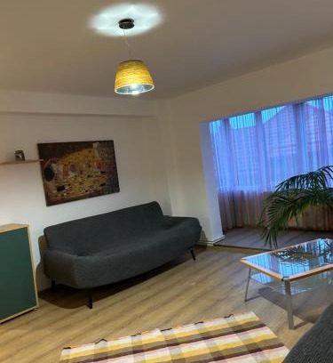 Ploiesti Apartment | Lala's Home
